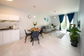 Maya's Flats & Resorts 52 - Aura 40 in Danzig